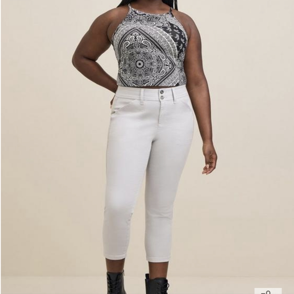 TORRID Aviator Mid-Rise Crop Skinny Twill Pant 26 New